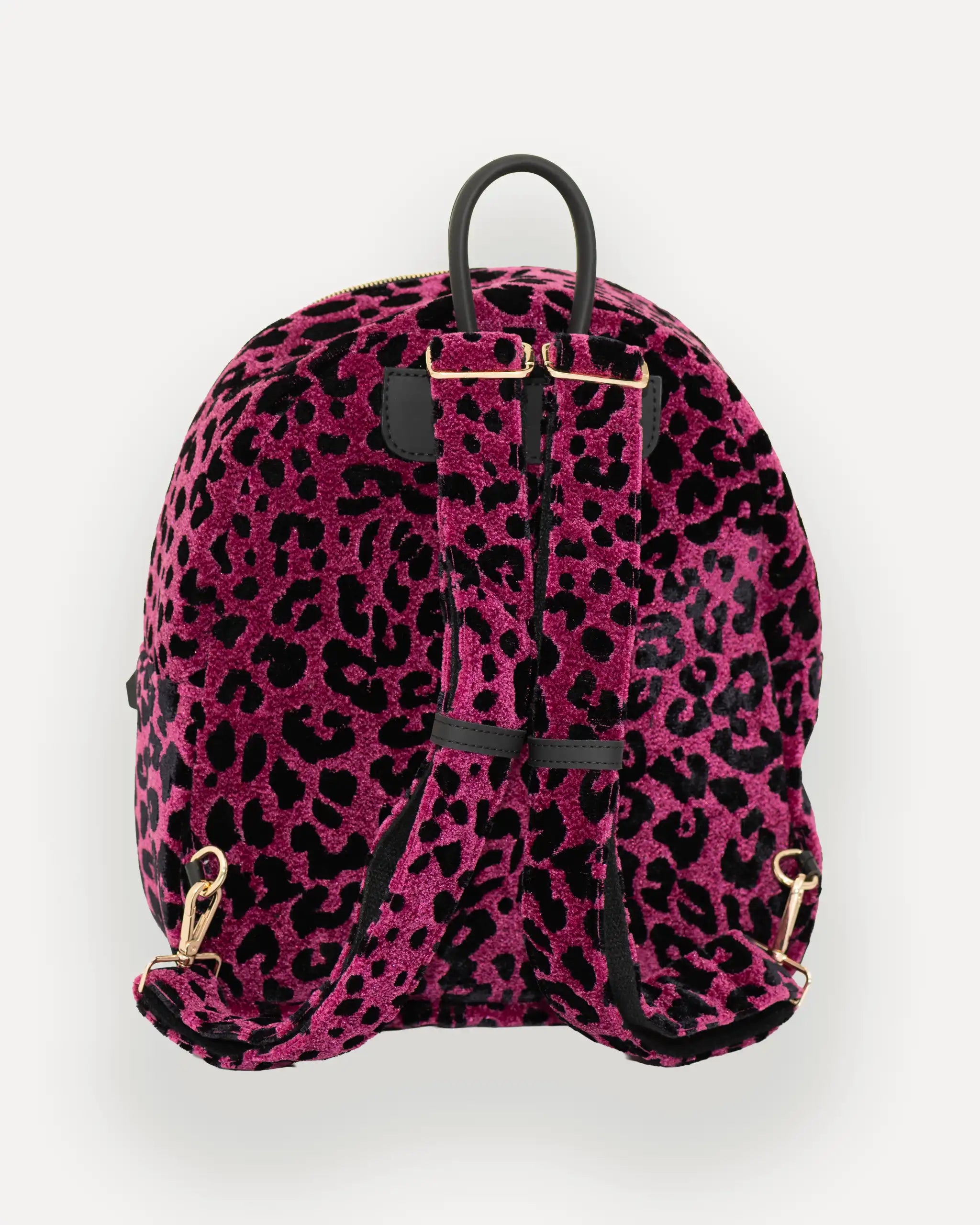 Rückansicht des SORENA Rucksacks mit geometrischem Muster – stylischer tagesrucksack für Damen, nachhaltig produziert, ideal für Alltag und Business in der Schweiz.