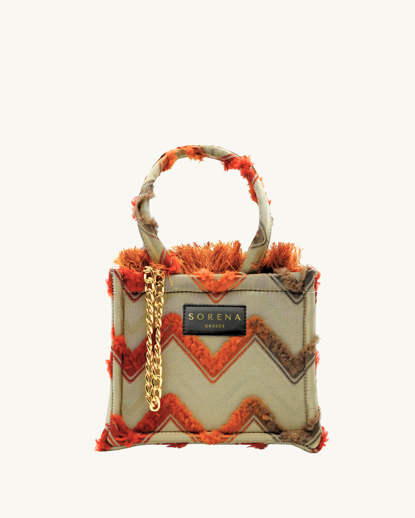 Handgemachte SORENA Mini-Tasche KATRINA mit geometrischem Muster in Erdtönen Orange-Beige-Gold – nachhaltiges Design exklusiv bei SIMORA, Frontansicht