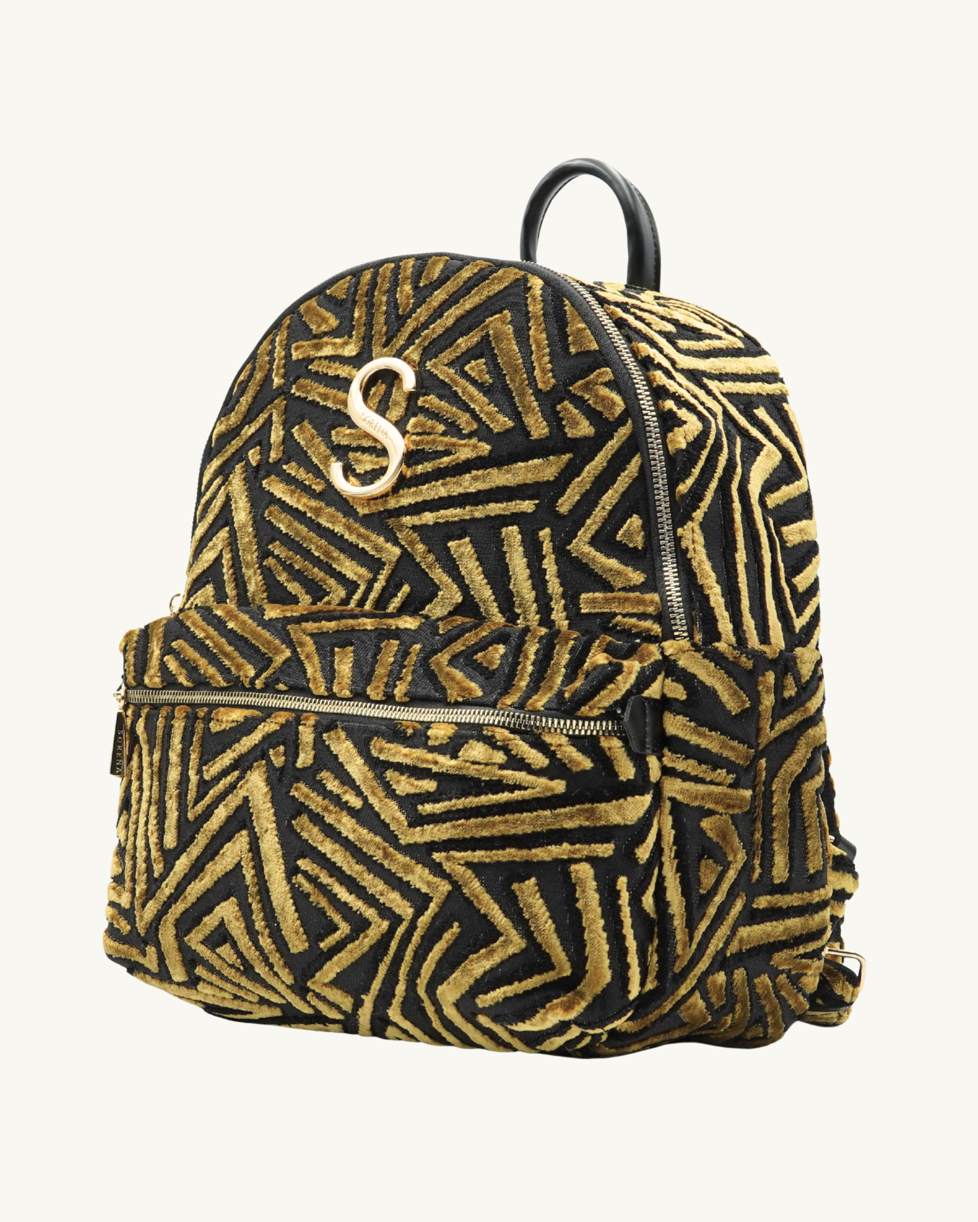 Linke Seitenansicht des nachhaltigen SORENA-Rucksacks SYLVANA in schwarz-gold – handgefertigtes geometrisches Design aus dem SIMORA-Shop