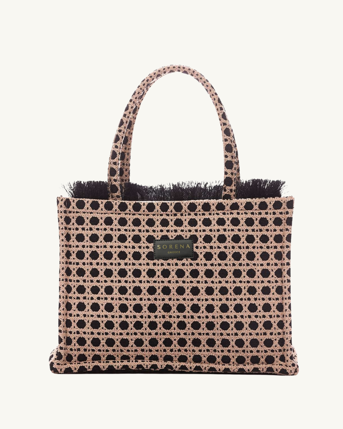 Frontansicht der SORENA MADALENA Shopper – handgemacht aus veganem Material mit strukturierter Oberfläche und geometrischem Muster in Beige-Schwarz, nachhaltig produziert für Frauen mit Stil und Charakter.