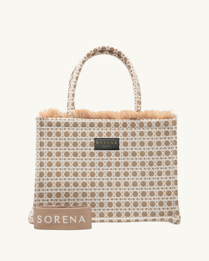 SORENA PANAREA Shopper mit locker hängendem, abnehmbarem Gurt – handgemacht, vegan und nachhaltig für elegante Looks mit natürlicher Leichtigkeit.