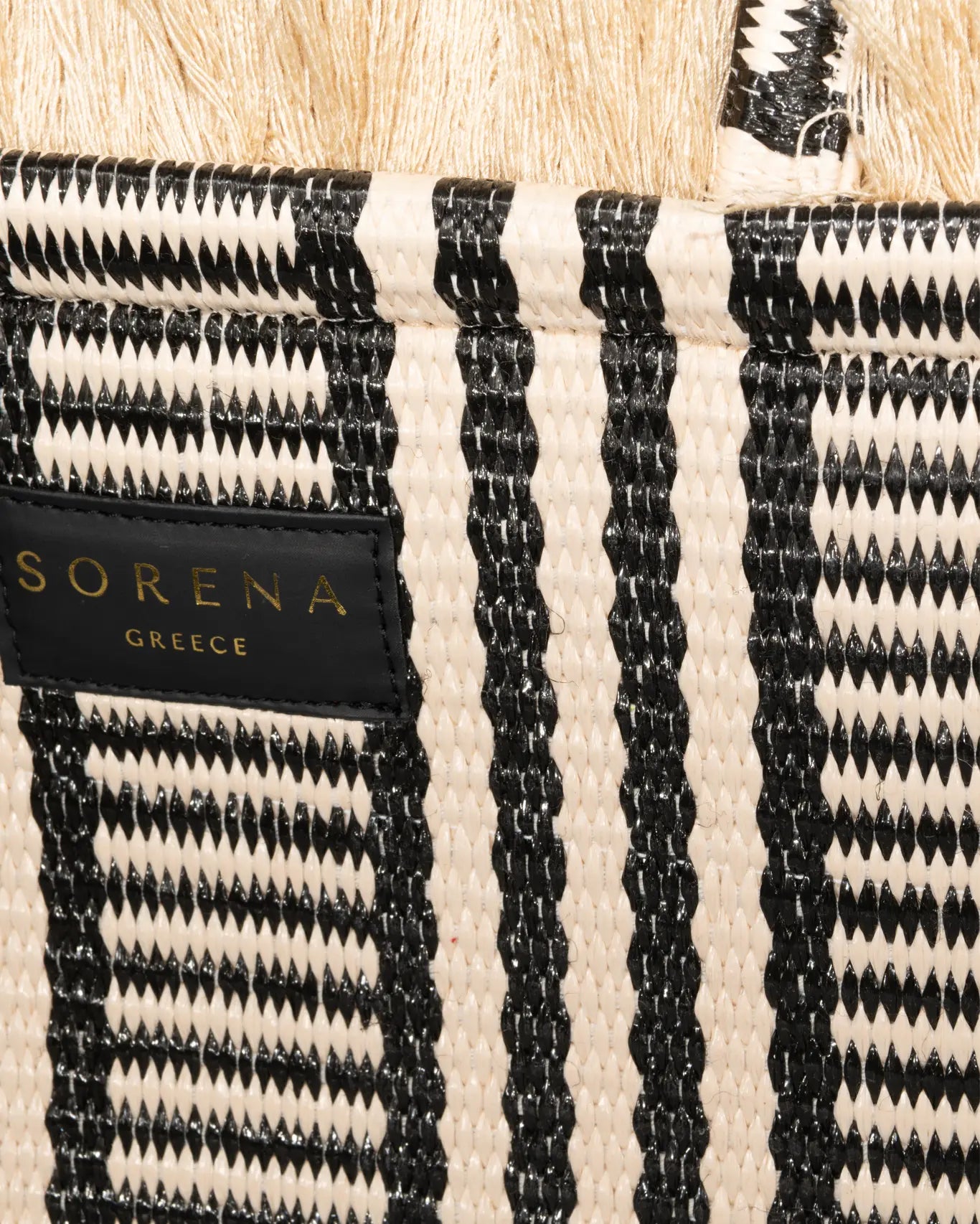 Nahaufnahme Ammos Medium Tote Sorena Greece, sandige Naturton Gewebestruktur Detailansicht handgefertigtes Strand Muster.