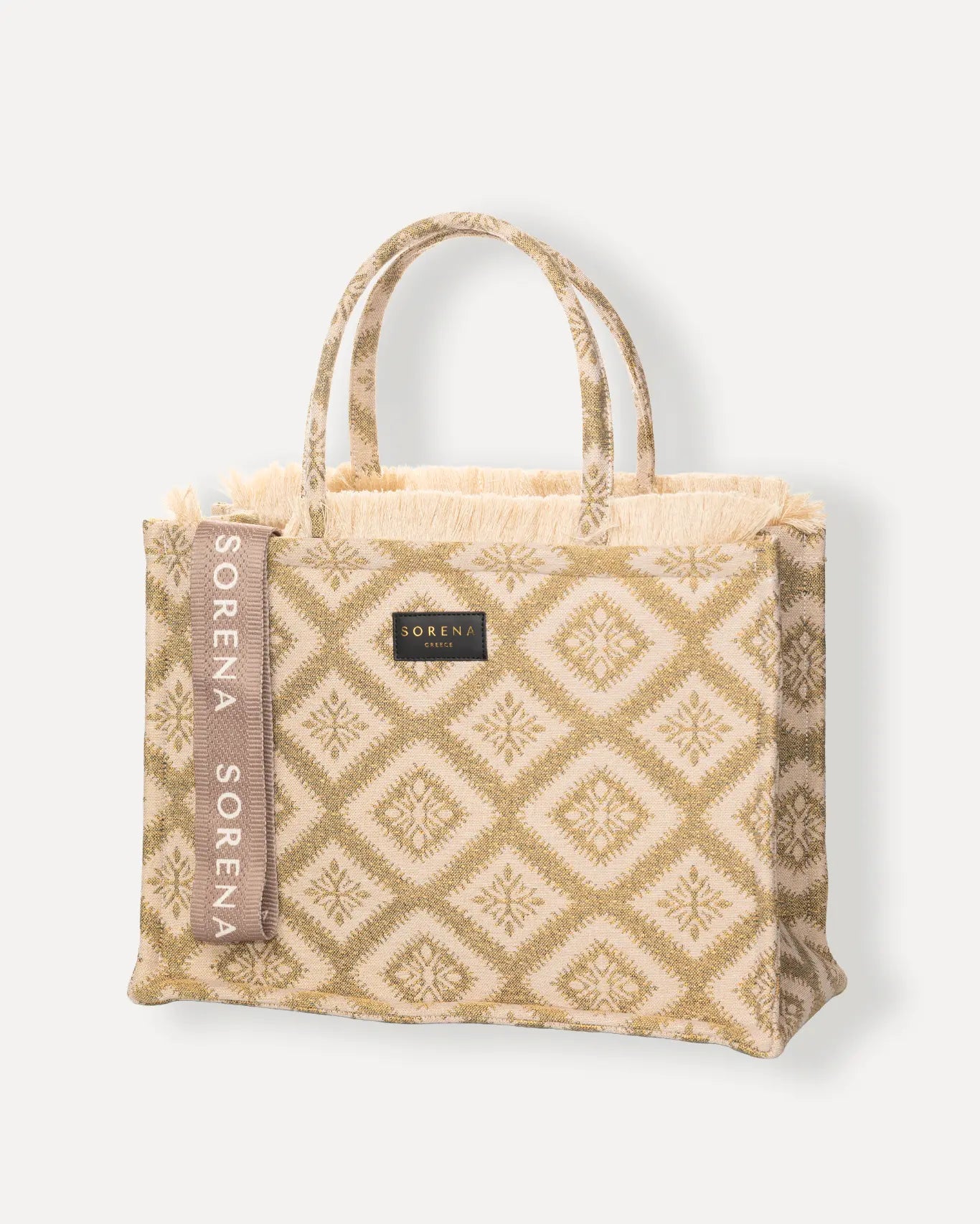 Linke Seite Arhontissa Large Tote Bag Sorena Greece, sandfarbenes Jacquard Gewebe mit Ivory Muster, breite Griffe großer Shopper.