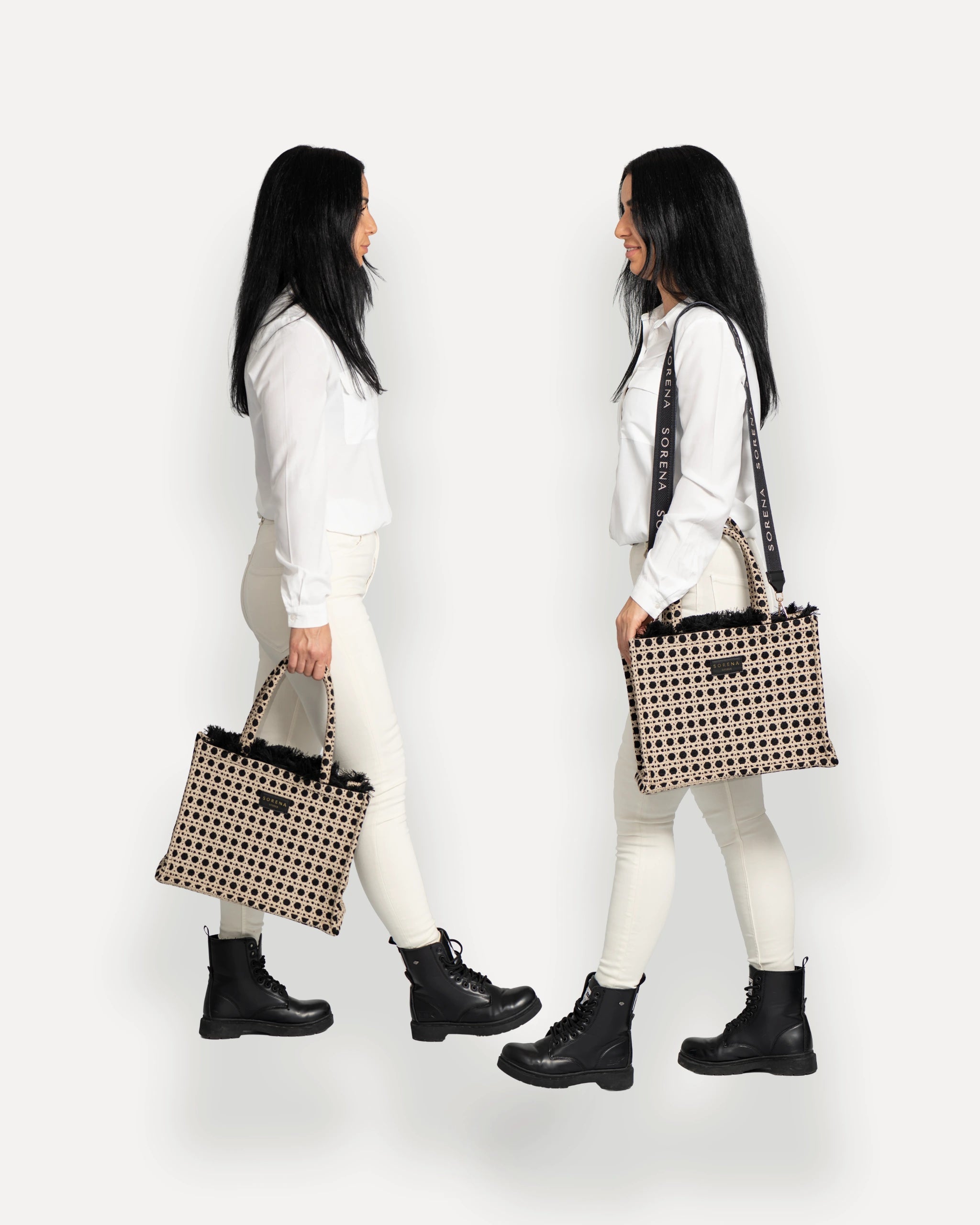 Sorena Greece Tote Bag in zentraler Pose – große tote bag mit Fransen und Branding, perfekte handtasche für Dinner & City, sorena greece bag kaufen schweiz.