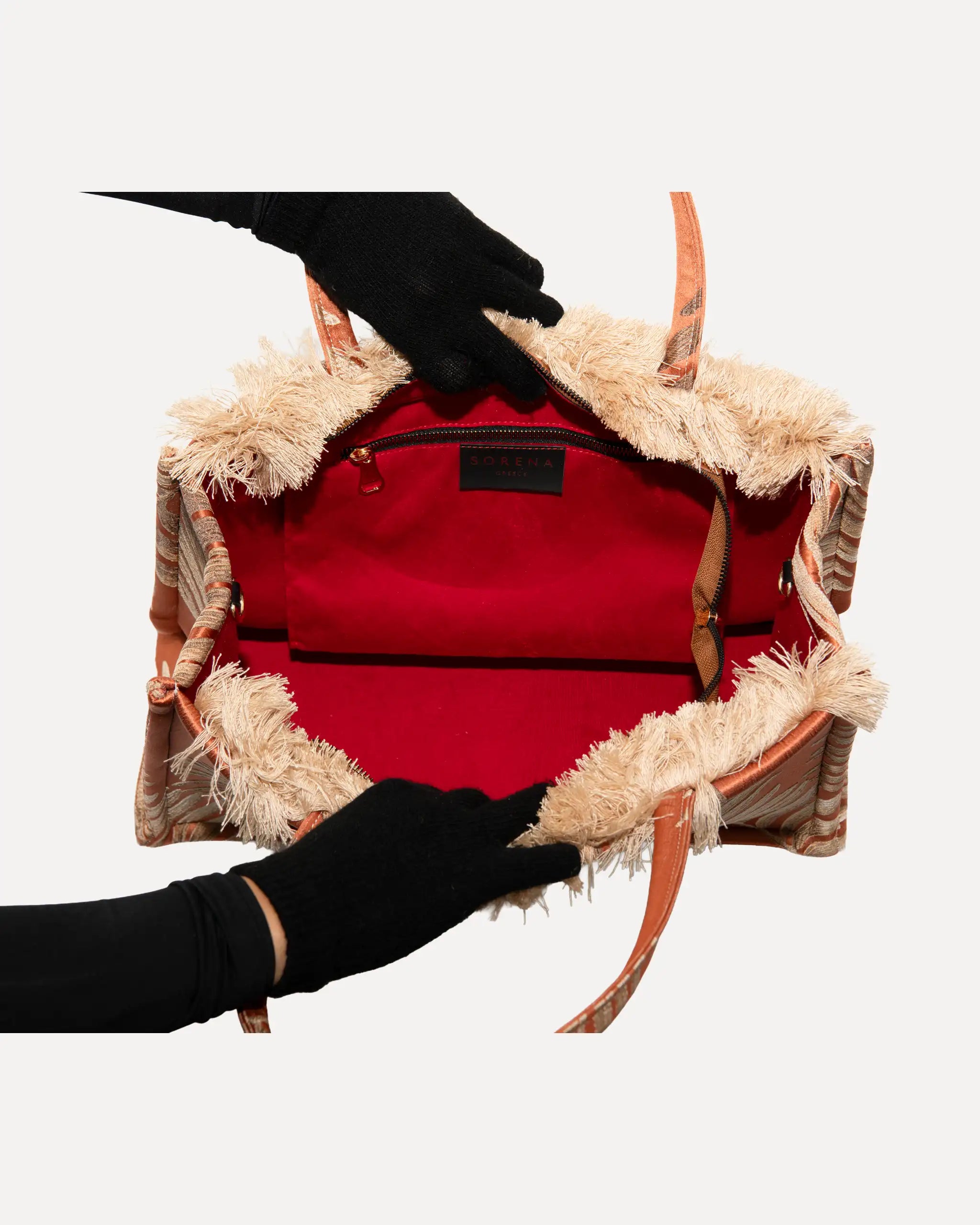 Innenansicht der Sorena Greece Large Tote Bag – geräumiger Stauraum für Alltag und Büro, ideale shopper bag mit mediterraner Herkunft, handgemachte tasche aus griechenland bestellen.