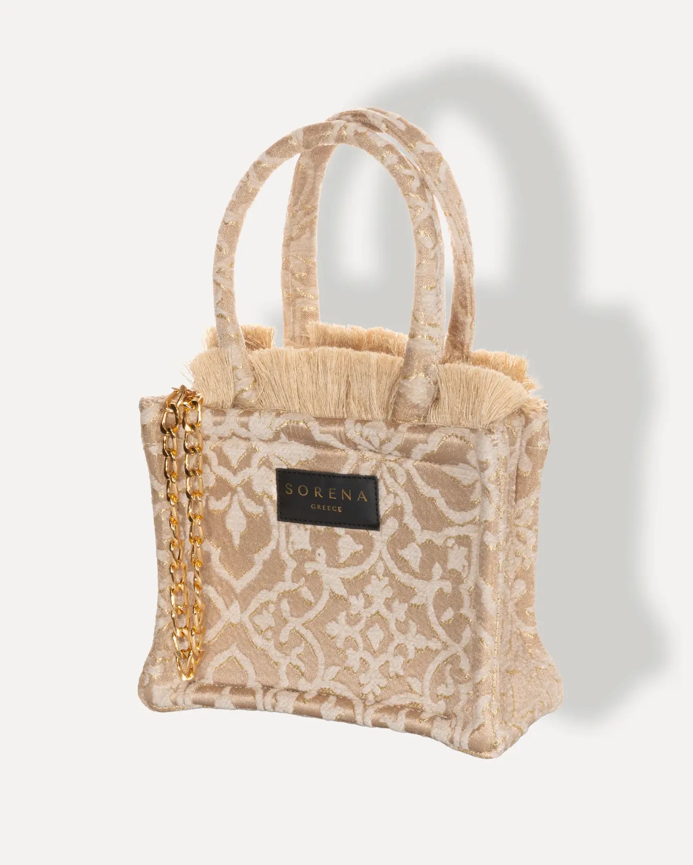 Linke Seite Theros Mini Tote Bag Sorena Greece, kompakter Shopper goldfarbene Kettenapplikation, kleines Format handgefertigt